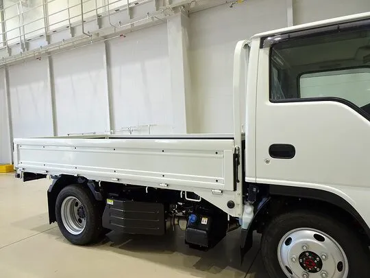エルフ 1.55t 4WD FFL Wタイヤ 平ボデー
