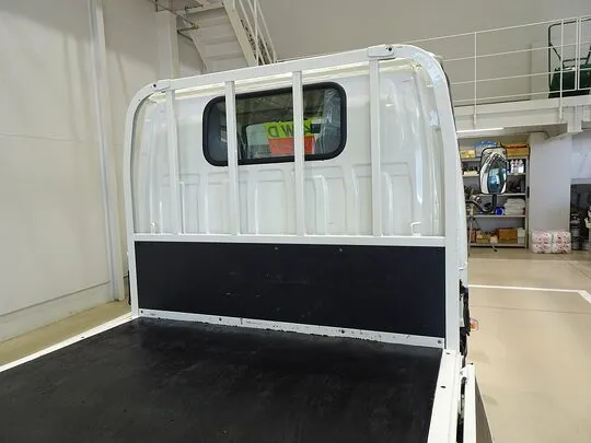エルフ 1.55t 4WD FFL Wタイヤ 平ボデー