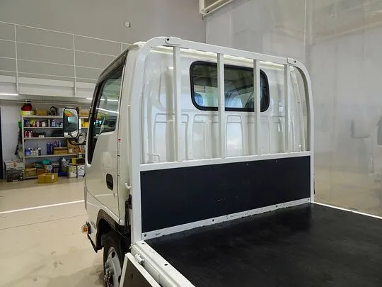 エルフ 1.55t 4WD FFL Wタイヤ 平ボデー