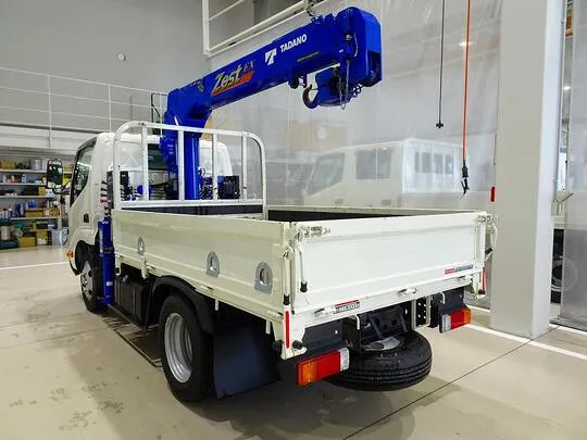 デュトロ 3t FJL 標準 タダノ3段クレーン付