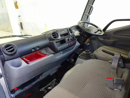 ダイナ 1.25t 4WD FJL Sタイヤ 平ボデー