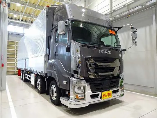 ギガ 13.7t 4軸 アルミウイング リアエアサス 380ps