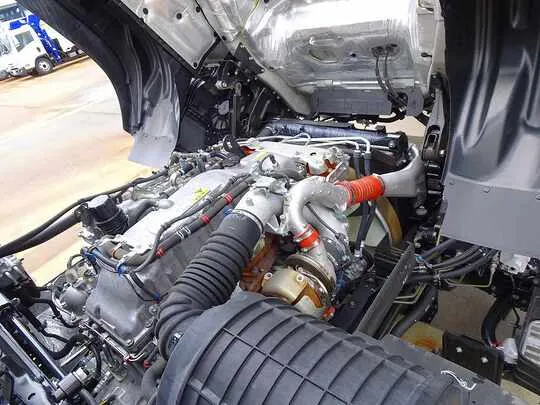 ギガ 13.7t 4軸 アルミウイング リアエアサス 380ps