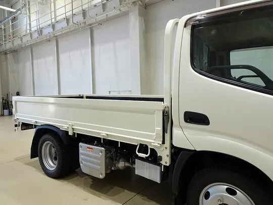 ダイナ 2t 4WD FJL 標準 平ボデー