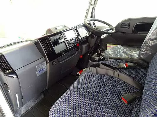 エルフ 1.8t 4WD FFL 標準 Wキャブ/垂直PG付 総重量5t未満