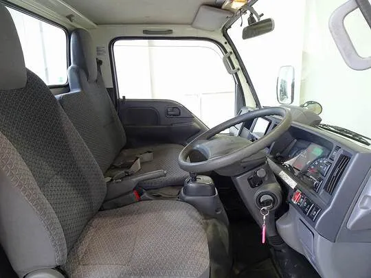 エルフ 2t 4WD FFL 標準 平ボデー