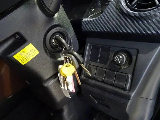 プロフィア 13.5t 4軸 アルミブロック 平ボデー 総輪エアサス 410ps
