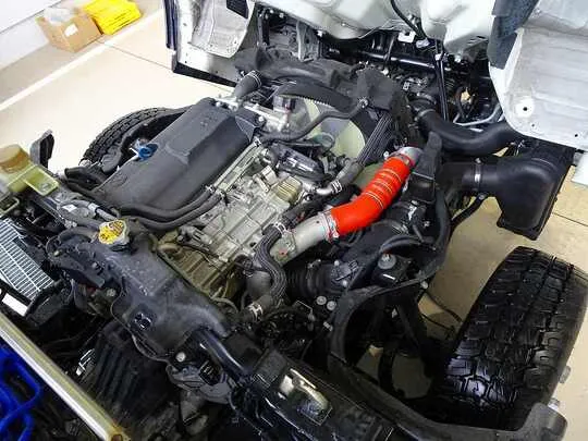 【年次点検済】キャンター 2t 全低床 標準 タダノ3段クレーン付