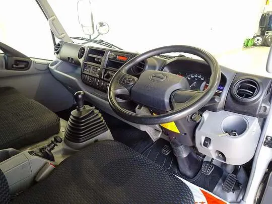 デュトロ 3.4t FJL ワイド超ロング アルミウイング