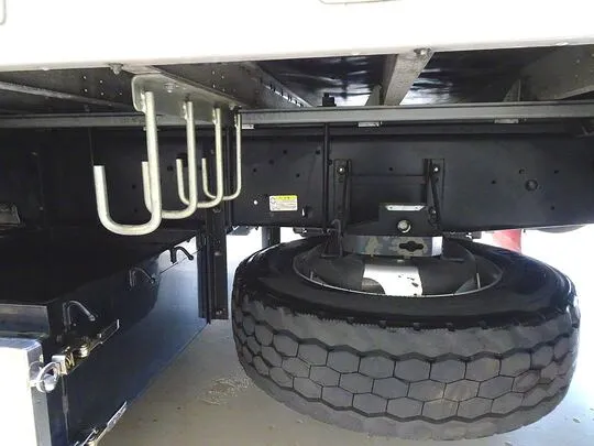 ギガ 13.8t 4軸 アルミウイング リアエアサス 380ps
