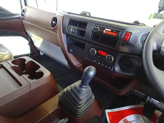 レンジャー 2.7t ワイドベッド付 アルミウイング リアエアサス 240ps 未使用車