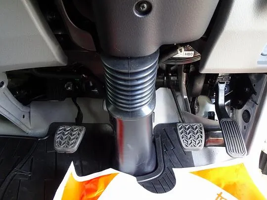 デュトロ 2t 4WD FJL 強化ダンプ 未使用車