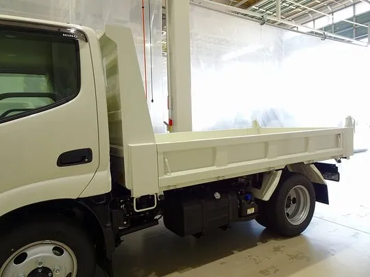 デュトロ 2t 4WD FJL 強化ダンプ 未使用車