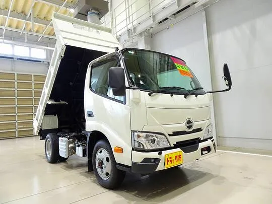 デュトロ 2t 4WD FJL 強化ダンプ 未使用車