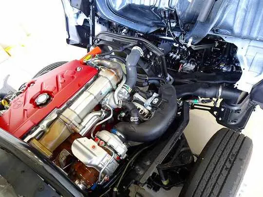 デュトロ 2t 4WD FJL 強化ダンプ 未使用車