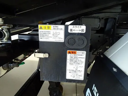 エルフ 3t 4No. FFL セーフティローダーダンプ