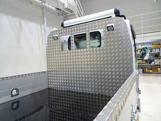 エルフ 2t 4WD FFL 標準セミロング アルミブロック 平ボデー