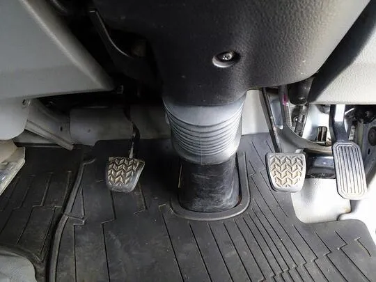 デュトロ 2t 4WD FJL 標準 垂直P/G付