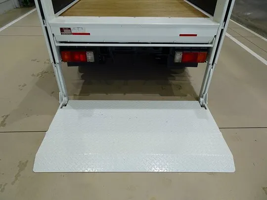 デュトロ 2t 4WD FJL 標準 垂直P/G付