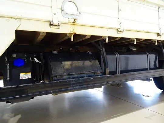 レンジャー 2.4t 標準ベッド付 ユニック4段クレーン付 240ps
