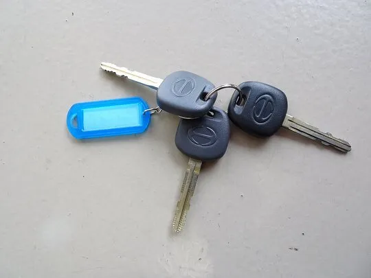 レンジャー 2.4t 標準ベッド付 ユニック4段クレーン付 240ps