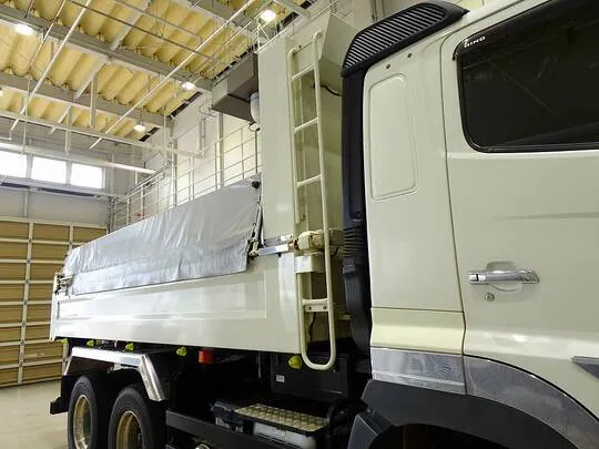 プロフィア 8.9t 3軸 2デフ ダンプ 410ps