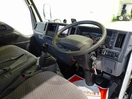 エルフ 1.5t 4WD FFL Sタイヤ 平ボデー