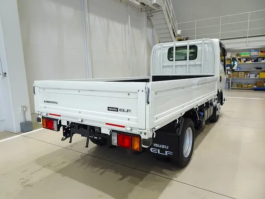 エルフ 2t FFL 標準 平ボデー 総重量5t未満