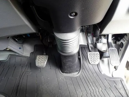 ダイナ 1.35t FJL Wタイヤ 中温冷凍車