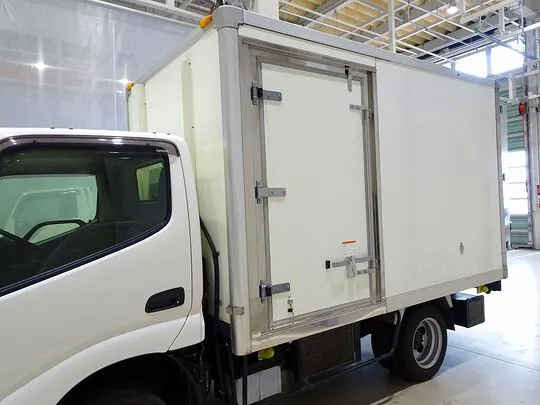 ダイナ 1.35t FJL Wタイヤ 中温冷凍車