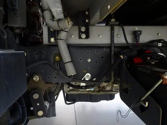デュトロ 2t FJL ワイドロング 低温冷凍車 スタンバイ/格納ゲート付