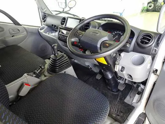 デュトロ 2t FJL 標準 低温冷凍車