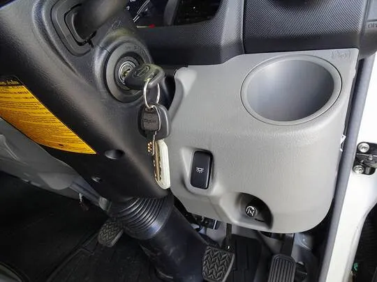 デュトロ 2t FJL 標準 低温冷凍車