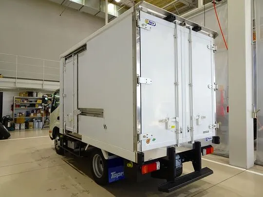 デュトロ 2t FJL 標準 低温冷凍車