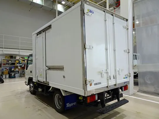エルフ 1.55t FFL Wタイヤ 中温冷凍車