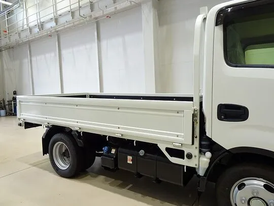 エルフ 2t FFL 標準 平ボデー 総重量5t未満