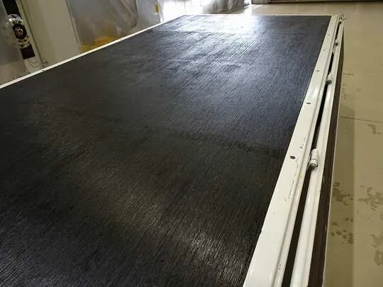エルフ 2t FFL 標準 平ボデー 総重量5t未満