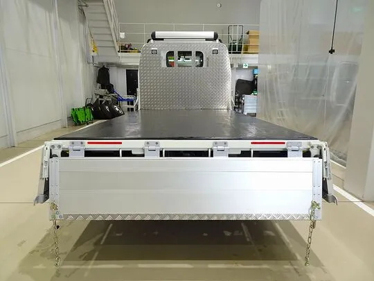 エルフ 2t 4WD FFL 標準セミロング アルミブロック 平ボデー