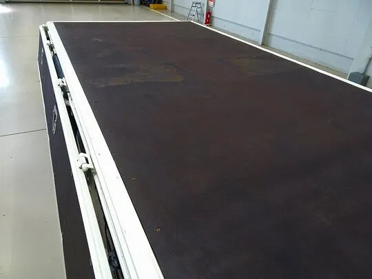 ダイナ 2t FJL 標準 平ボデー