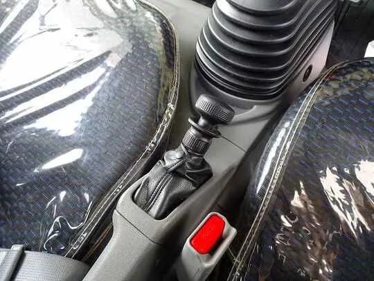 【年次点検済】デュトロ 3t FJL 標準 タダノ3段クレーン付