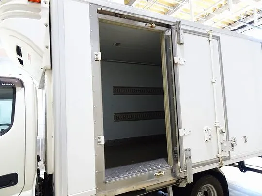 デュトロ 2t FJL 標準 低温冷凍車 総重量5t未満