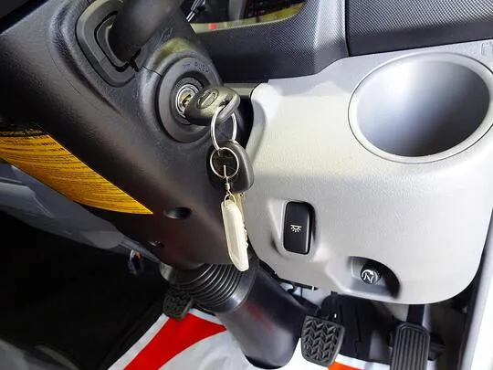 デュトロ 2t FJL 標準 低温冷凍車