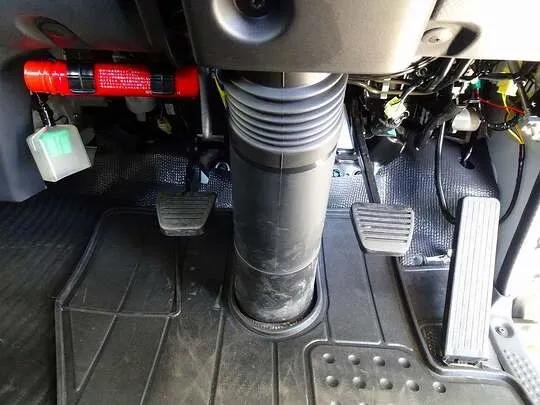 エルフ 2t 4WD FFL 強化ダンプ 未使用車