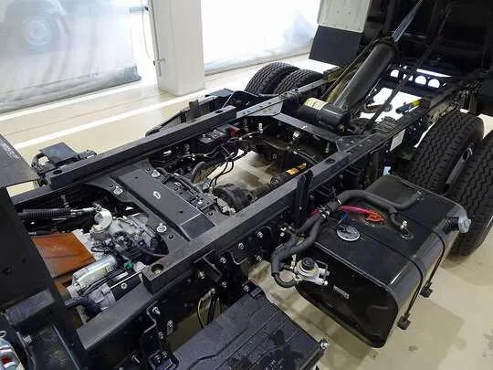 エルフ 2t 4WD FFL 強化ダンプ 未使用車
