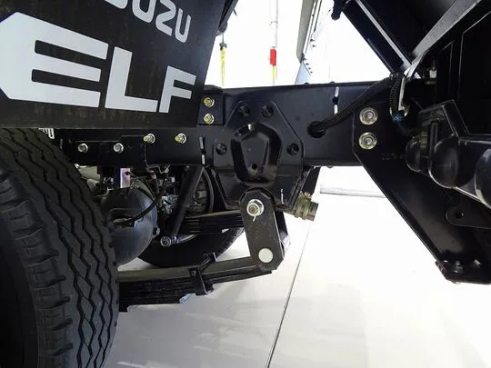 エルフ 2t 4WD FFL 強化ダンプ 未使用車