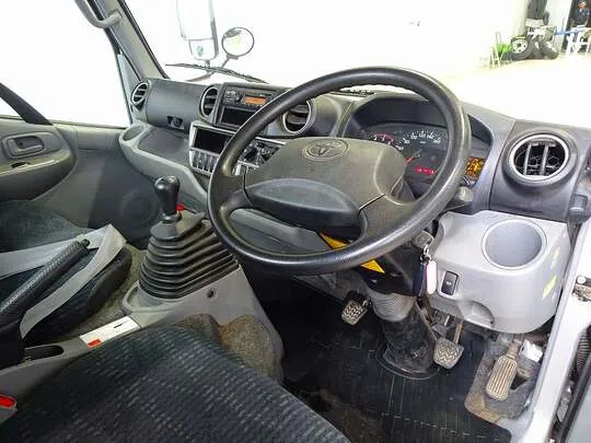 ダイナ 1.5t 4WD JL Wタイヤ 平ボデー