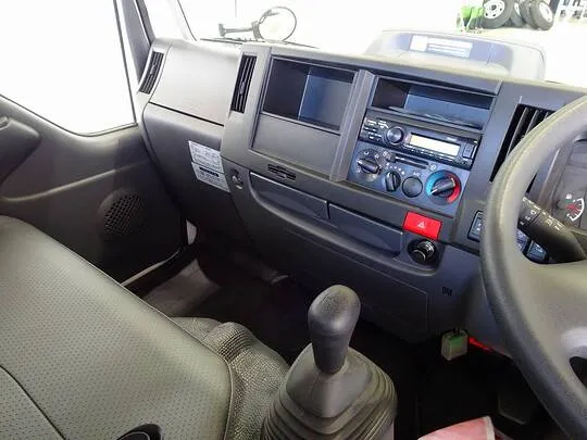 エルフ 2t 4WD FFL 強化ダンプ 未使用車