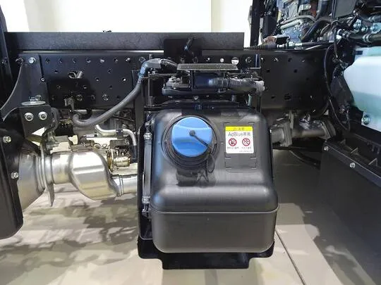 エルフ 2t 4WD FFL 強化ダンプ 未使用車