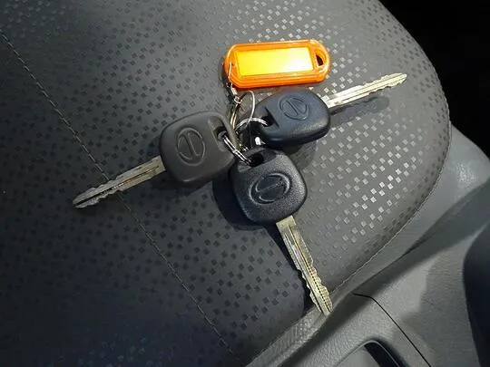 デュトロ 3.7t 高床 ワイドセミロング ローダーダンプ