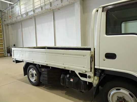 エルフ 1.5t 4WD FFL Sタイヤ 平ボデー